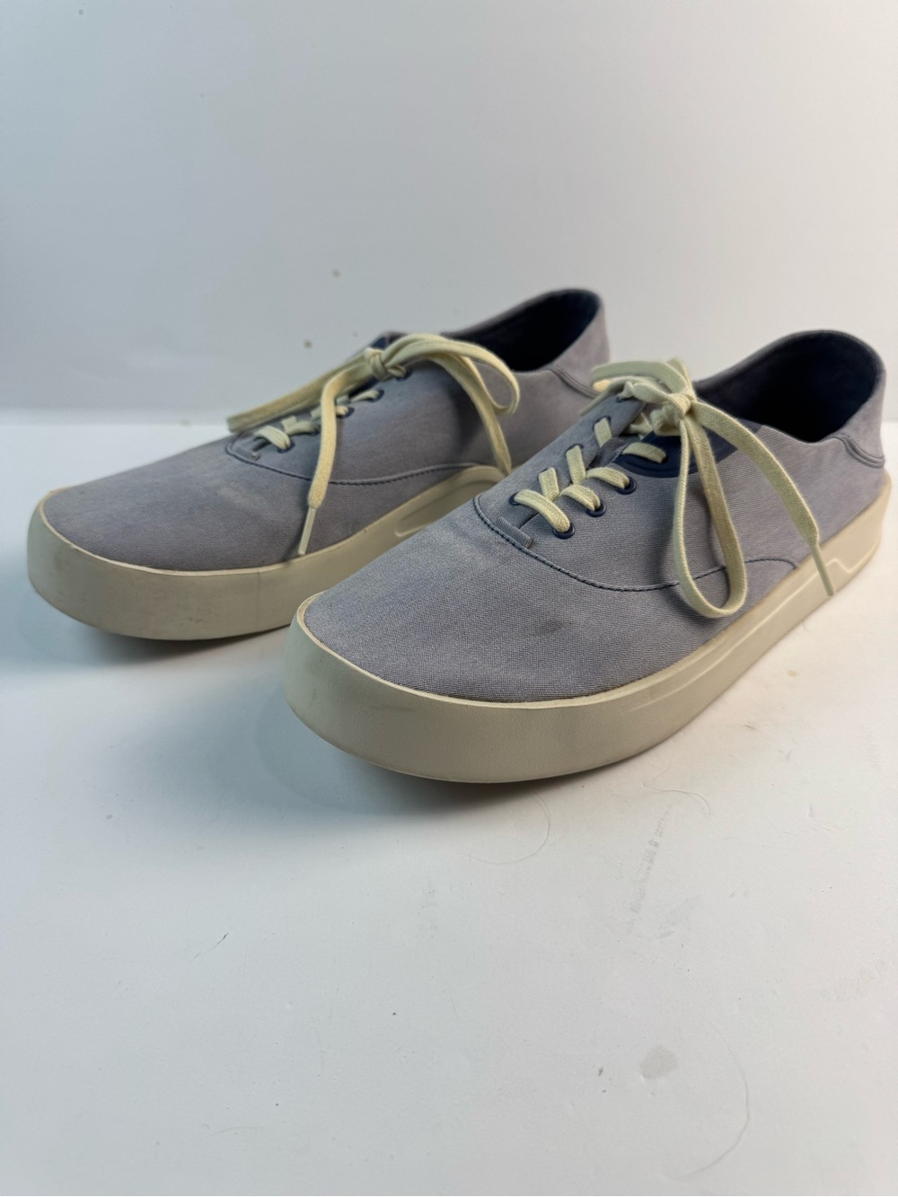 OluKai tradewind men’s sneakers